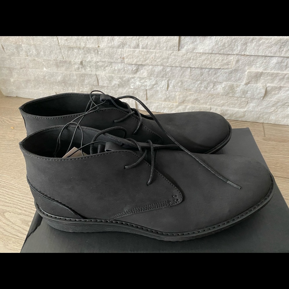 Kenneth Cole Chukka boot men’s classic shoes